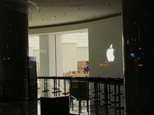 我在台北苹果店门口蹲了半宿，问了他们为什么通宵等 iPhone X